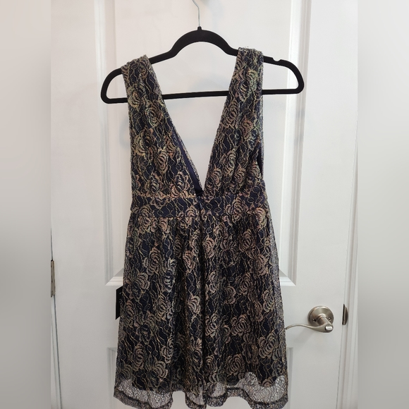 NWT Lulu's Blue & Gold Lace Skater Dress - Picture 2 of 7